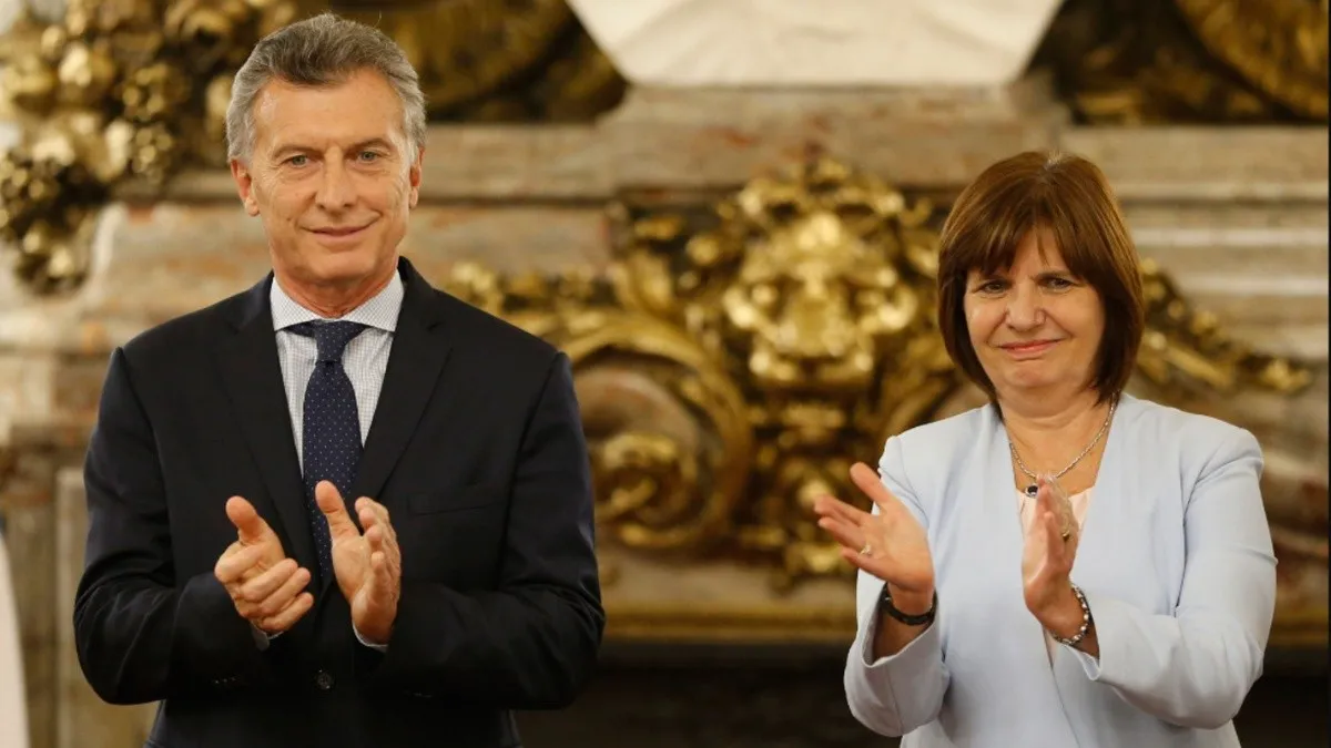 macri_y_bullrich_x1x.jpg_1302712896