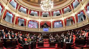 Escandalo en el Senado de Buenos Aires