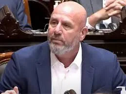 Waldo Wolff le contestó al cantante de tangos que defendió a Irán