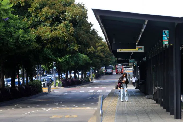 6617e753bb487_700_469!