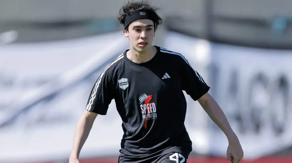 spreen-jugo-solo-un-minuto-y-fue-reemplazado-apenas-se-interrumpio-el-partido-foto-efejuan-ignacio-roncoroni-2KPNINYKN5CA3E2BAQ6RHRA57M