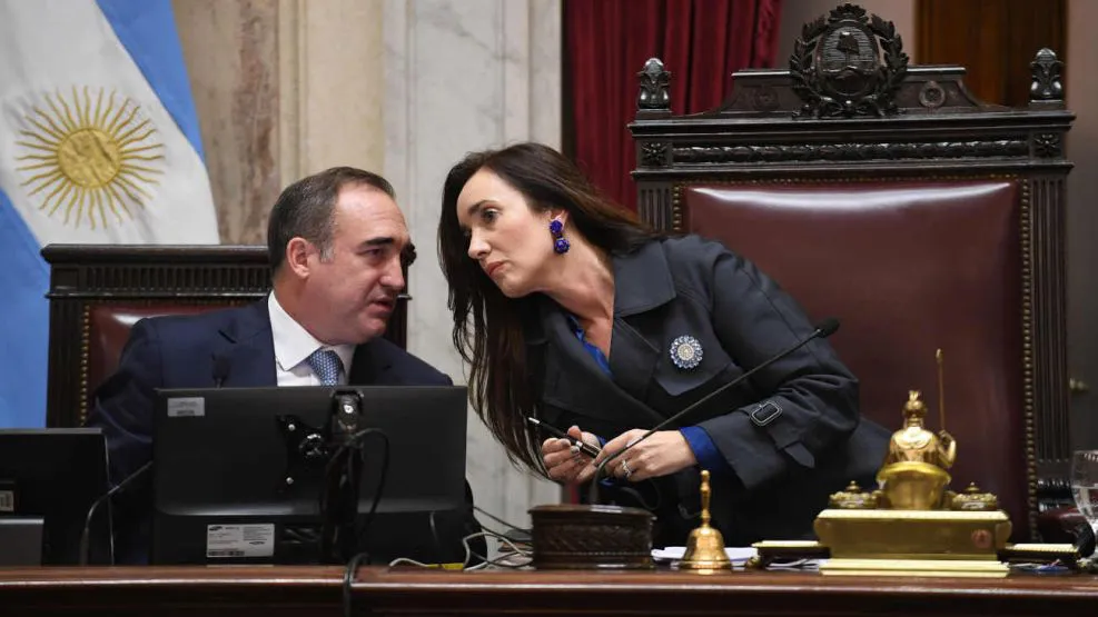 el-senado-de-la-nacion-aprobo-esta-noche-la-ley-de-bases-20240612-1818716