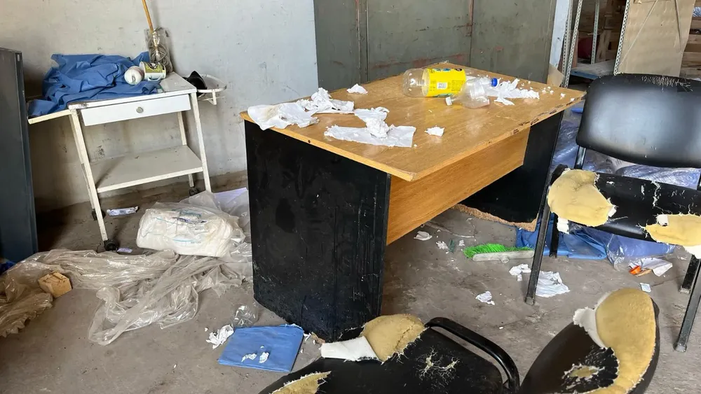 967489FC-0029-484F-B6D9-17E2E2BDB9DF