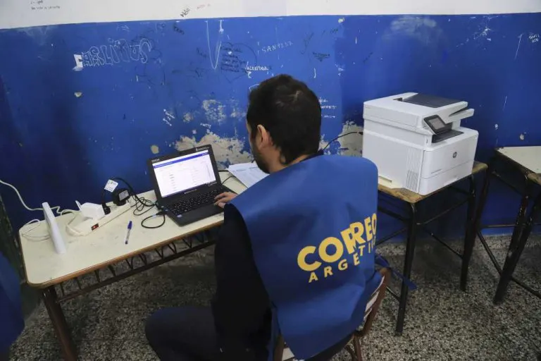 8102cabb86d14befe748635bfa4707c9_M