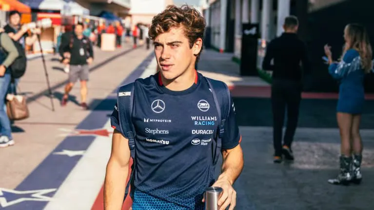 WhatsApp Image 2024-10-18 at 19.41.04