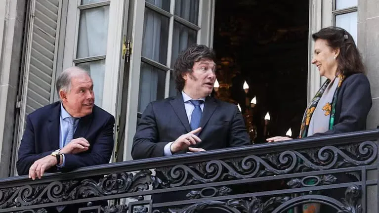 WhatsApp Image 2024-10-30 at 17.46.37