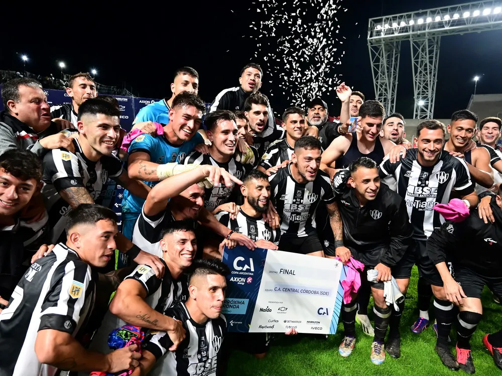 Toviggino y Beacon armaban el equipo de Central Córdoba de Santiago del Estero